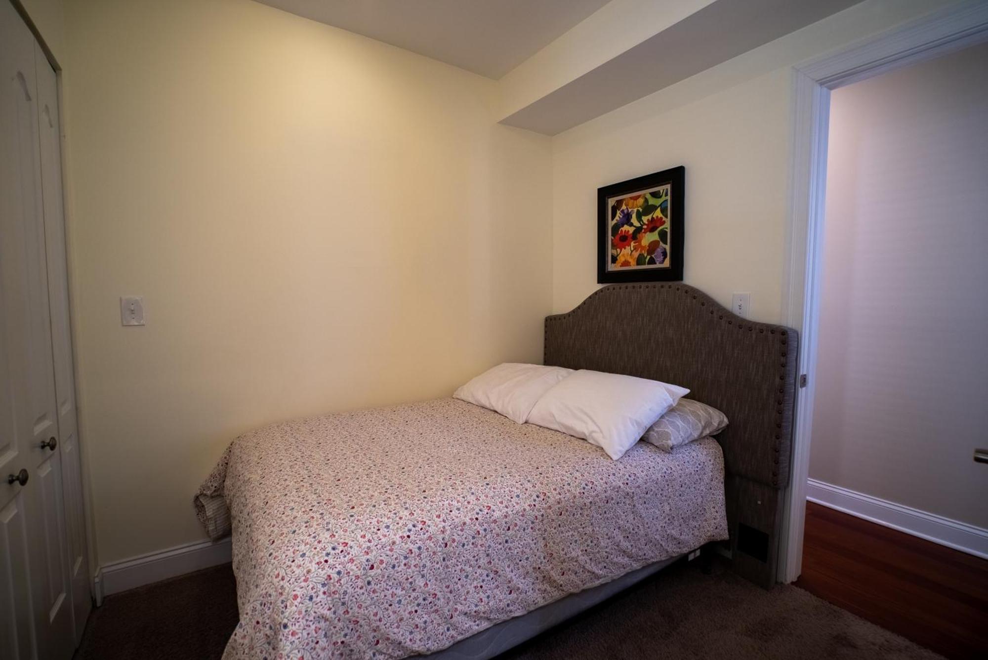 Roscoe Village Guesthouse Chicago Room photo